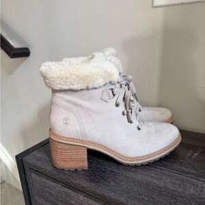 Timberland Women's Off-White Heeled Boots
